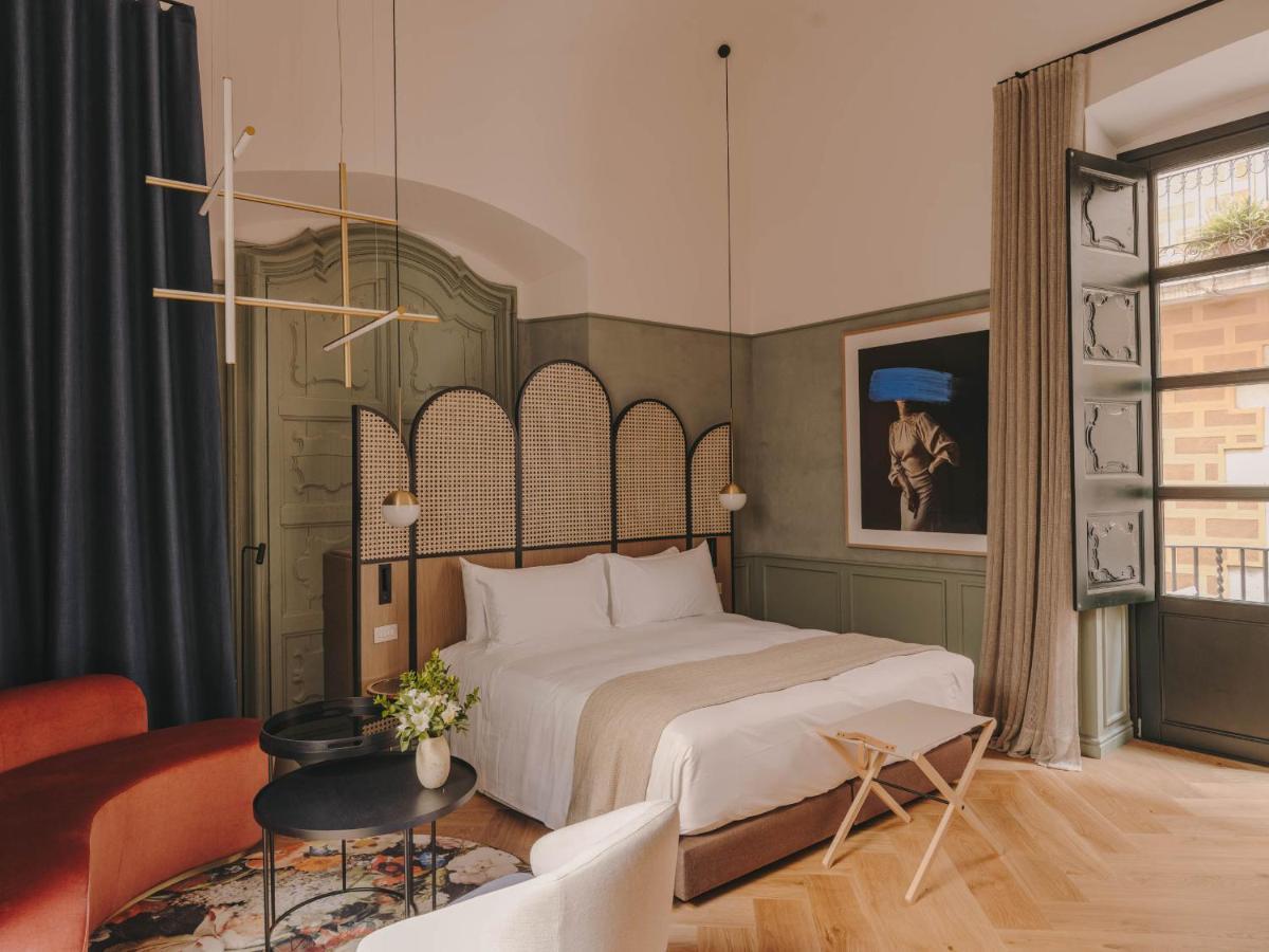 Hotel Palau Fugit Girona Bagian luar foto