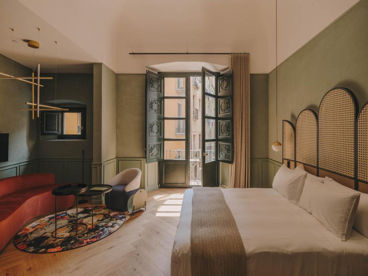 Hotel Palau Fugit Girona Bagian luar foto