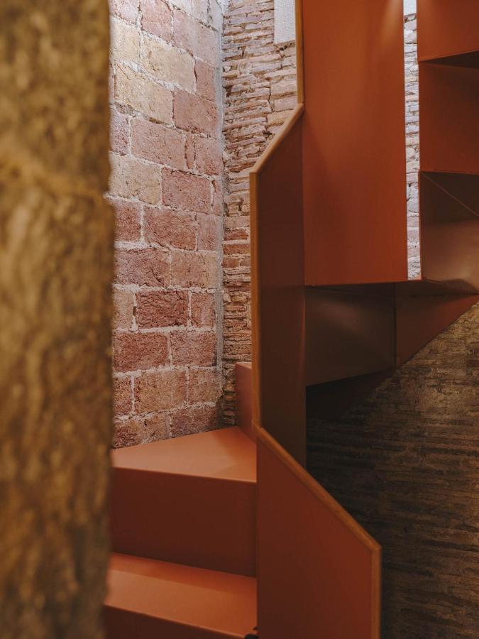 Hotel Palau Fugit Girona Bagian luar foto