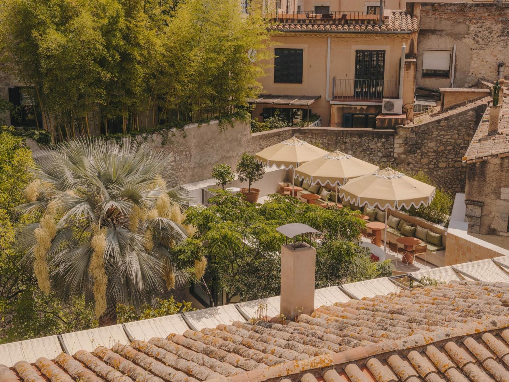 Hotel Palau Fugit Girona Bagian luar foto