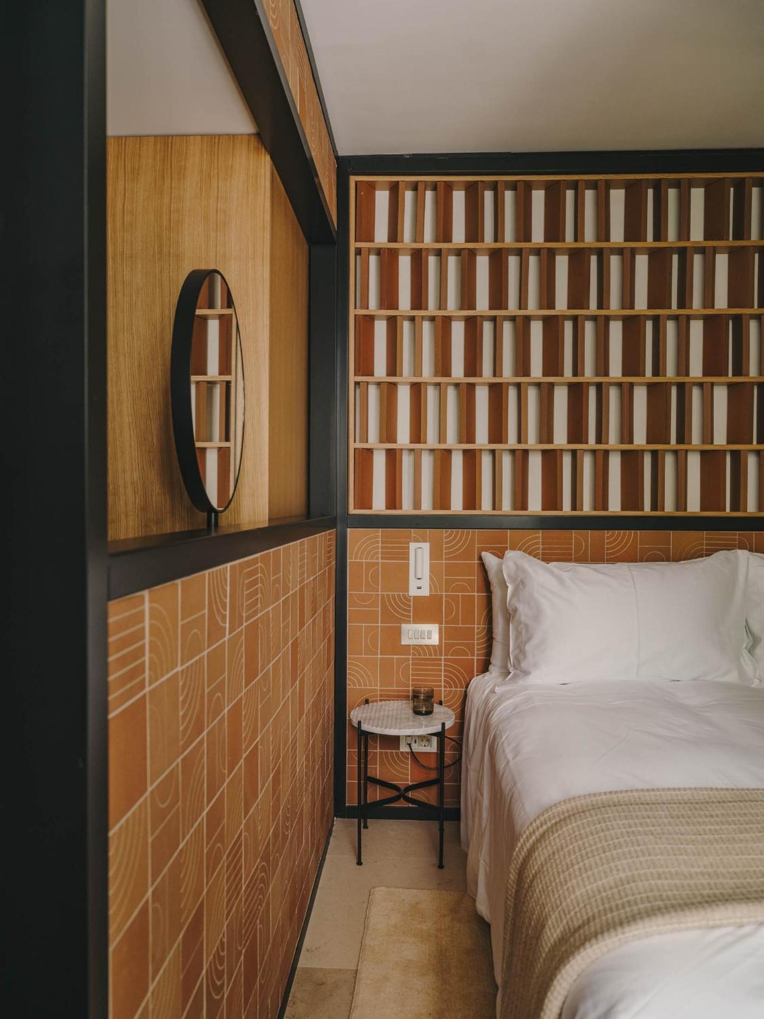 Hotel Palau Fugit Girona Bagian luar foto